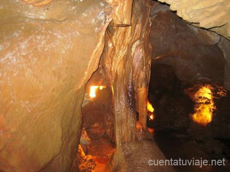 Les Coves de Sant Josep, La Vall d´Uixó, Castelló.